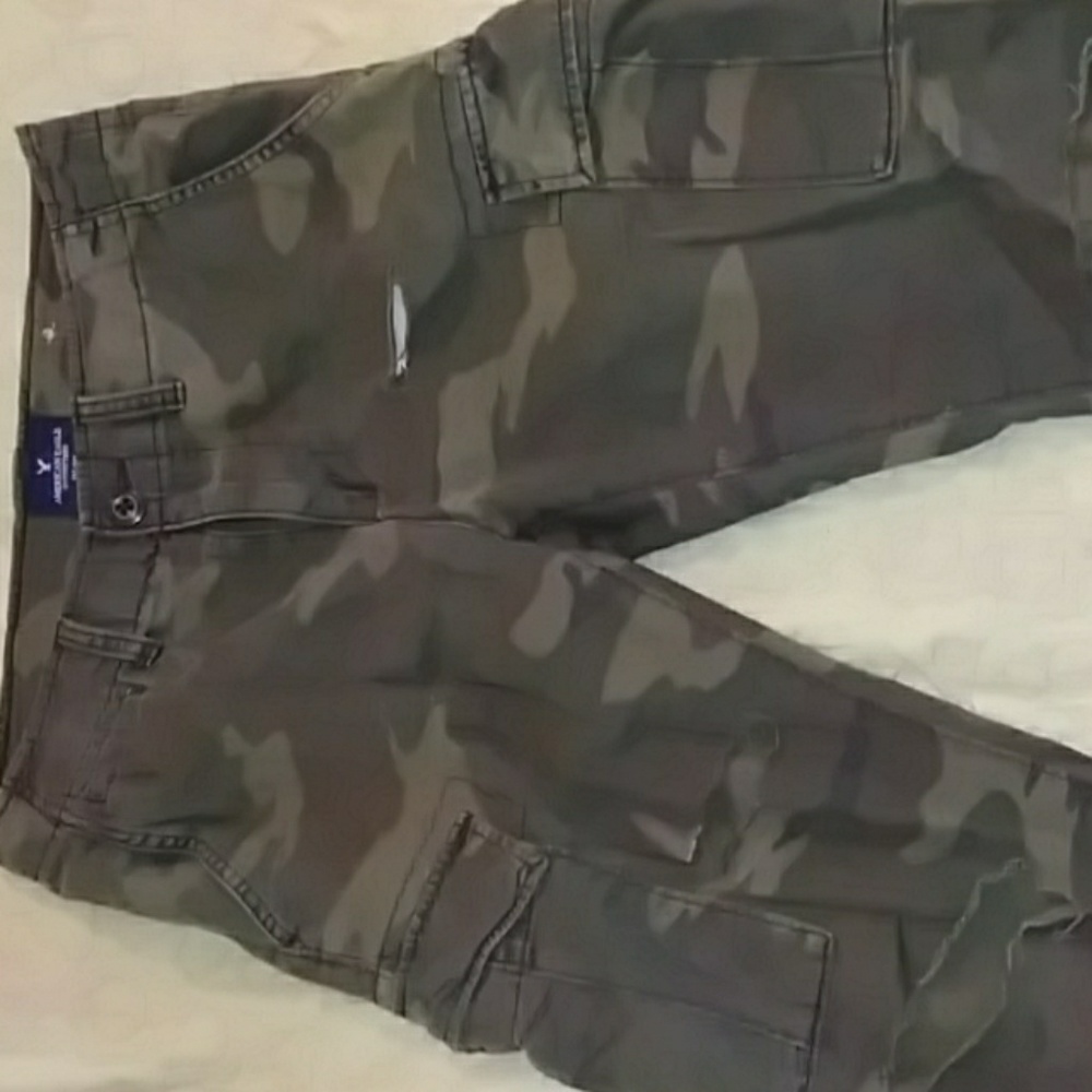 Camo Ripped Pants - Picture 3 of 3
